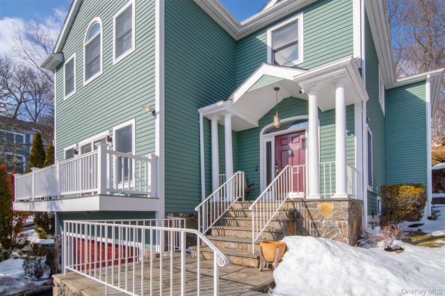 22 Lewis Avenue, Dobbs Ferry, NY 10522