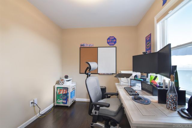 22 Lewis Avenue, Dobbs Ferry, NY 10522