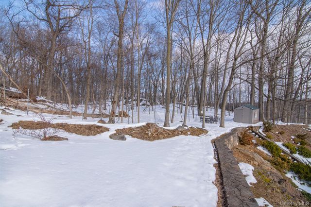 22 Lewis Avenue, Dobbs Ferry, NY 10522