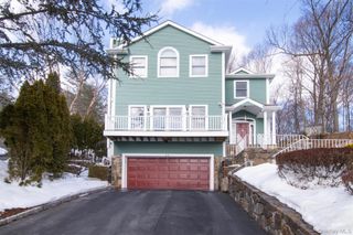 22 Lewis Avenue, Dobbs Ferry, NY 10522