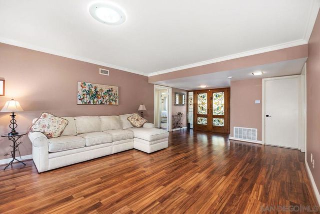 12007 Bajada Rd, San Diego, CA 92128