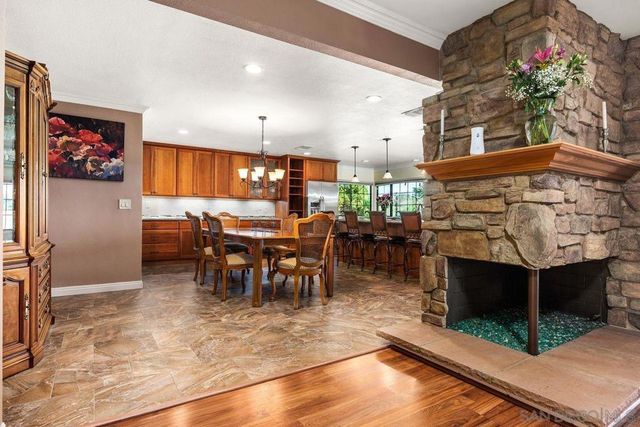 12007 Bajada Rd, San Diego, CA 92128