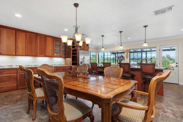 12007 Bajada Rd, San Diego, CA 92128