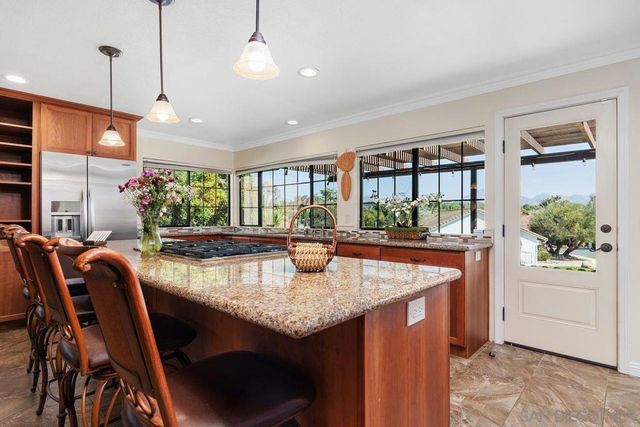 12007 Bajada Rd, San Diego, CA 92128