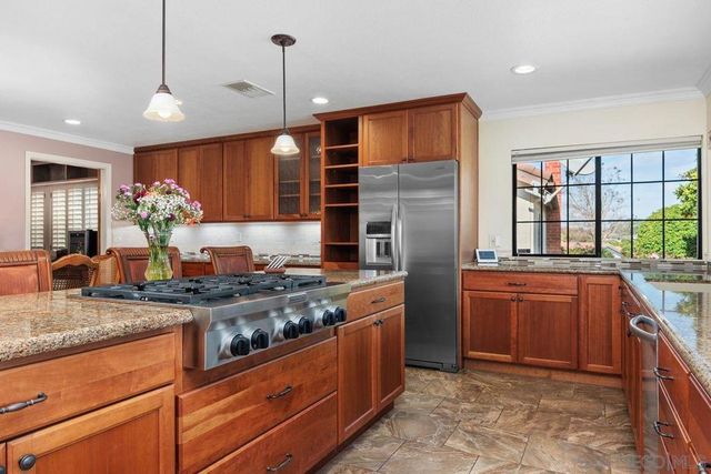 12007 Bajada Rd, San Diego, CA 92128