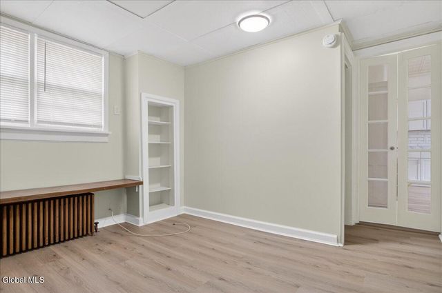 769 4th Avenue, Troy, NY 12182