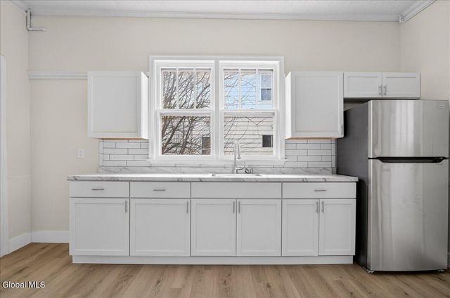 769 4th Avenue, Troy, NY 12182