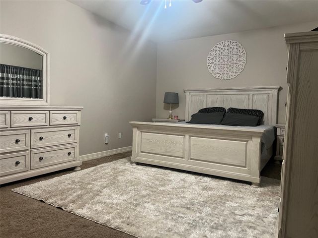 10902 Seneca Street, Houston, TX 77016