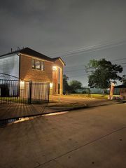 10902 Seneca Street, Houston, TX 77016