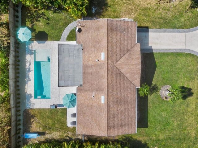 2572 JEFFERSON CIRCLE, Sarasota, FL 34239