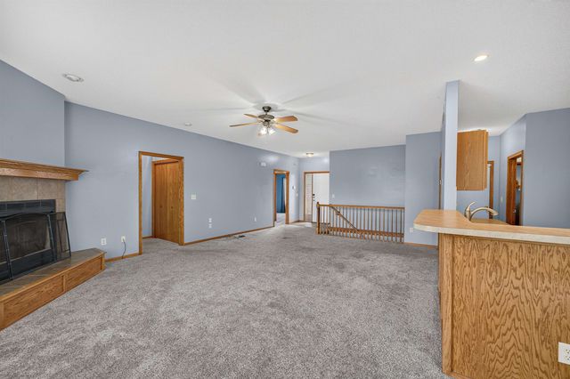 620 S Stoneridge, Valley Center, KS 67147
