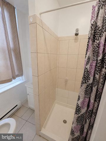 3910 N MARSHALL ST, Philadelphia, PA 19140