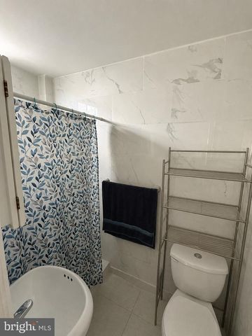 3910 N MARSHALL ST, Philadelphia, PA 19140