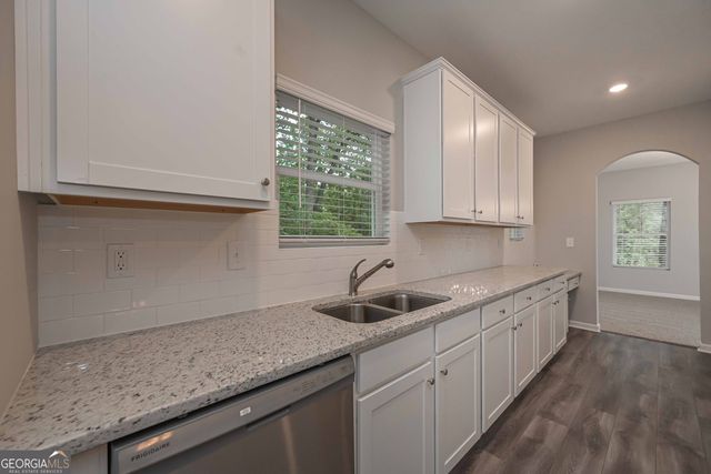 509 Charleston Place, Villa Rica, GA 30180