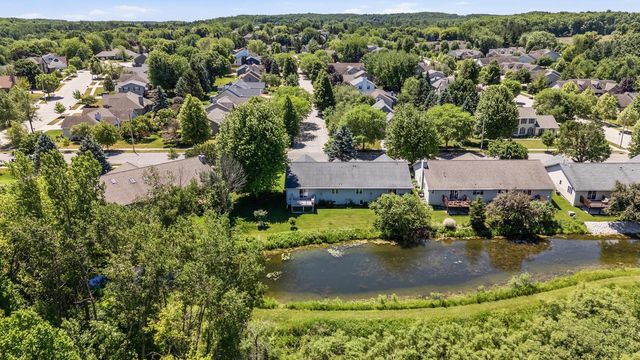 2924 Valley AVENUE, West Bend, WI 53095