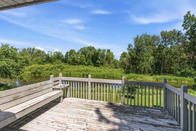 2924 Valley AVENUE, West Bend, WI 53095