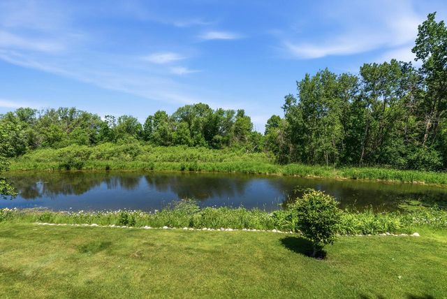 2924 Valley AVENUE, West Bend, WI 53095