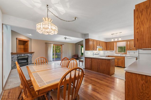 2924 Valley AVENUE, West Bend, WI 53095