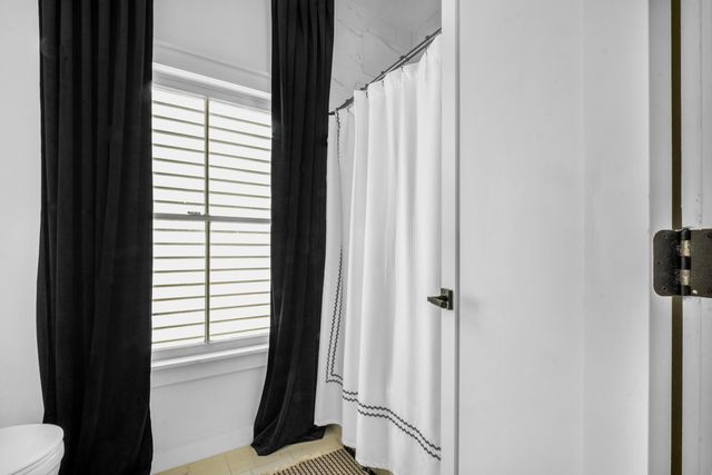 72 Hanover Street, Charleston, SC 29403
