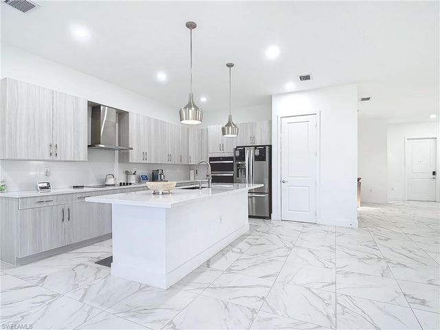 5105 Gambero WAY, Ave Maria, FL 34142