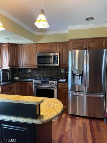 94 Bennington Pkwy, Franklin Twp., NJ 08823