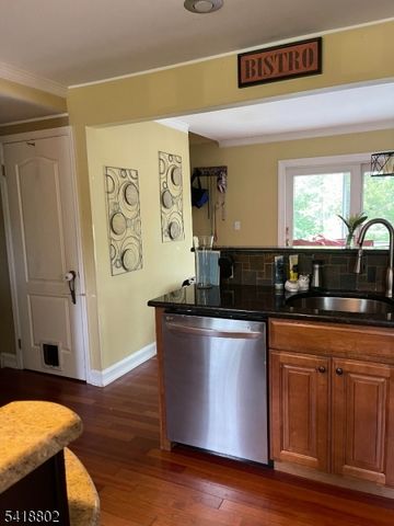 94 Bennington Pkwy, Franklin Twp., NJ 08823