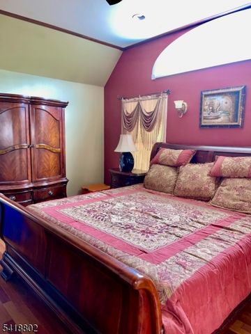94 Bennington Pkwy, Franklin Twp., NJ 08823