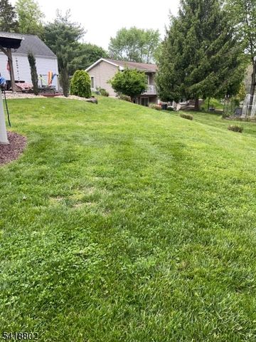 94 Bennington Pkwy, Franklin Twp., NJ 08823