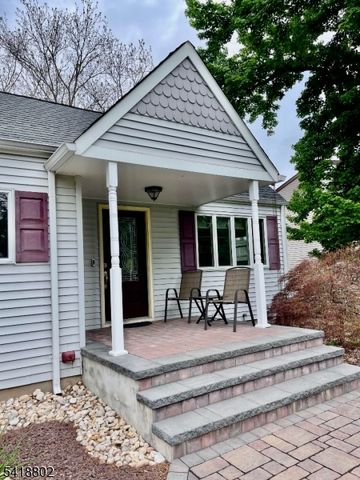 94 Bennington Pkwy, Franklin Twp., NJ 08823