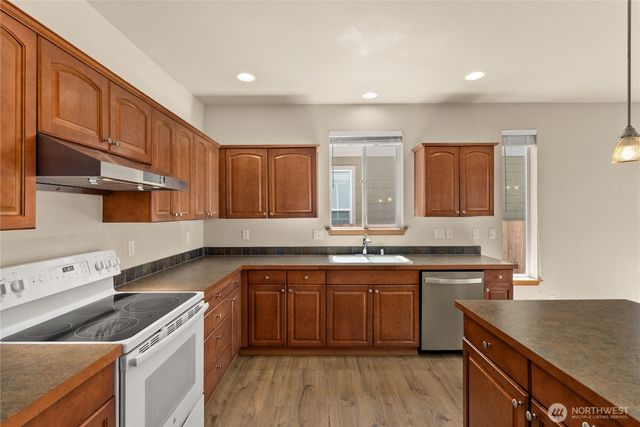 417 Nine Bark Street NW, Olympia, WA 98502