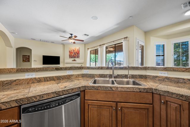 5637 W Carson Road, Laveen, AZ 85339
