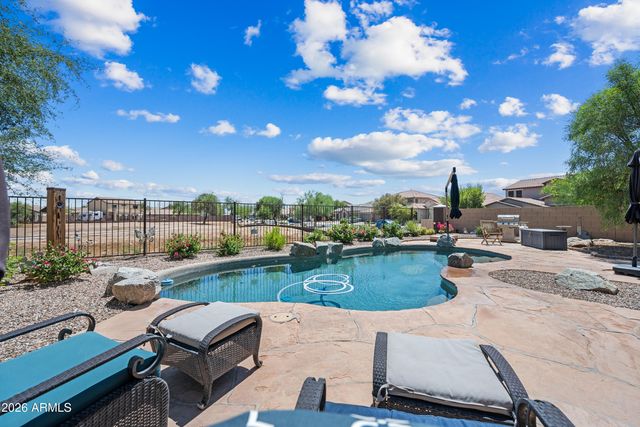 5637 W Carson Road, Laveen, AZ 85339
