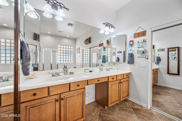 5637 W Carson Road, Laveen, AZ 85339