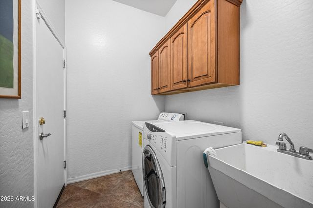 5637 W Carson Road, Laveen, AZ 85339