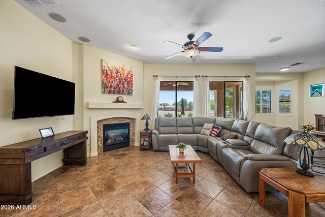 5637 W Carson Road, Laveen, AZ 85339