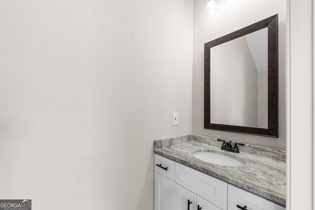 236 Beau Claire Circle, Byron, GA 31008