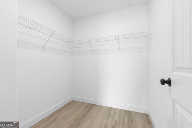 236 Beau Claire Circle, Byron, GA 31008