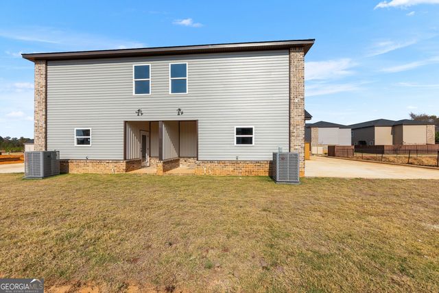 236 Beau Claire Circle, Byron, GA 31008