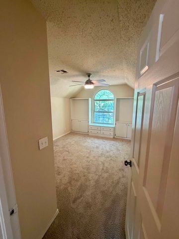 1527 E 76th Street, Tulsa, OK 74136