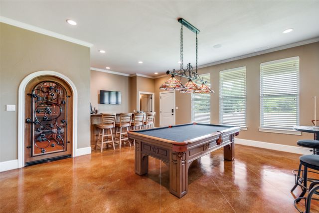 643 County Road 2255, Telephone, TX 75488