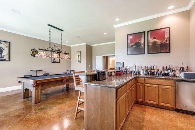 643 County Road 2255, Telephone, TX 75488