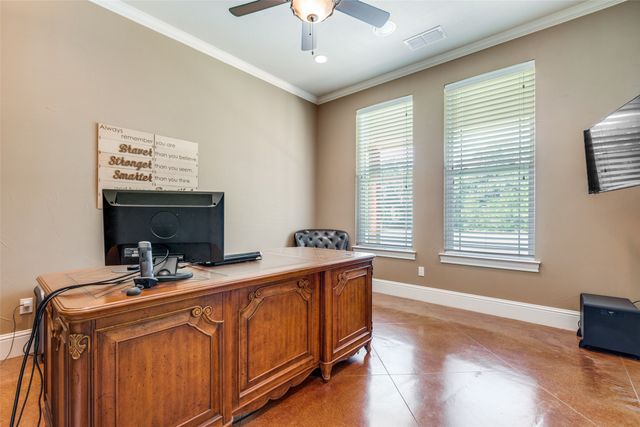 643 County Road 2255, Telephone, TX 75488