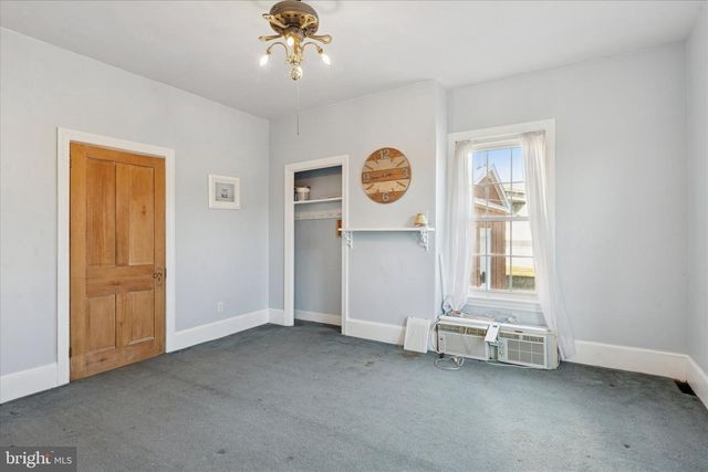 120 N MAIN ST, Saint Georges, DE 19733