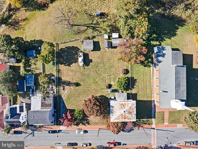 120 N MAIN ST, Saint Georges, DE 19733