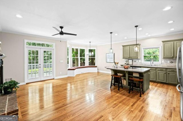 707 Inverness Way, Canton, GA 30115