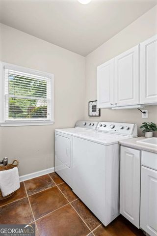 707 Inverness Way, Canton, GA 30115