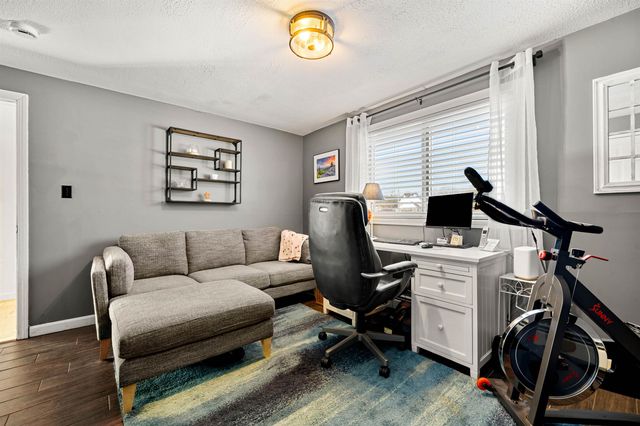 11 Liberty Street, Salem, NH 03079