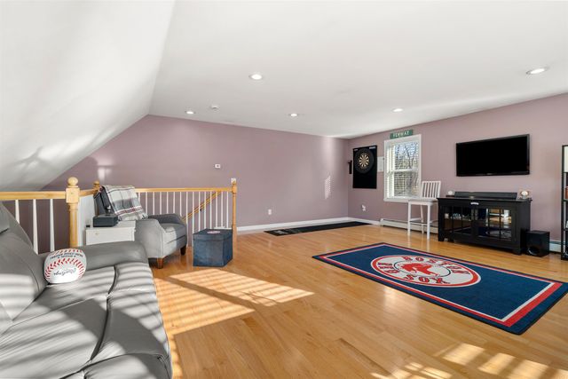 11 Liberty Street, Salem, NH 03079