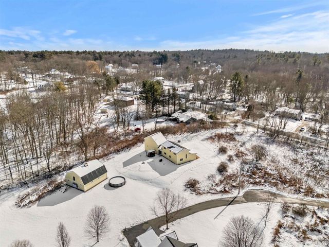 11 Liberty Street, Salem, NH 03079