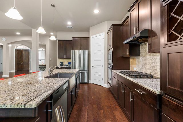 22409 Rock Wren RD, Spicewood, TX 78669